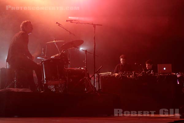 DISCODEINE - 2013-12-13 - PARIS - CentQuatre - Nef Curial - 